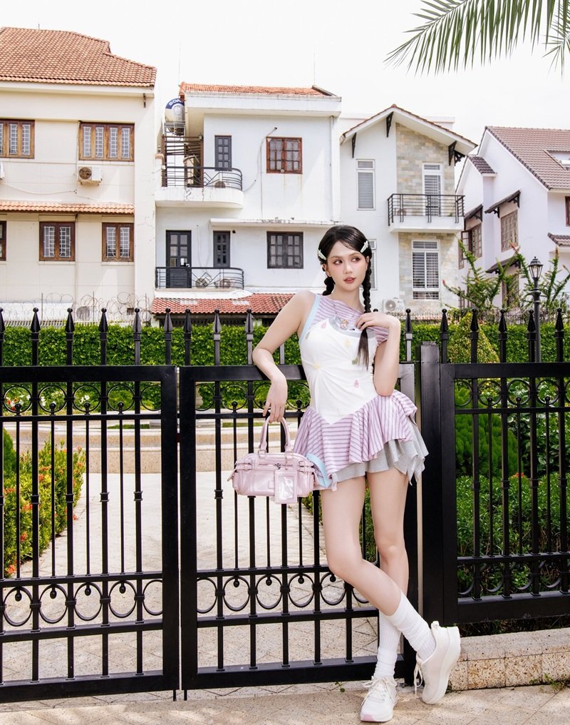 ngọc trinh sexy 33