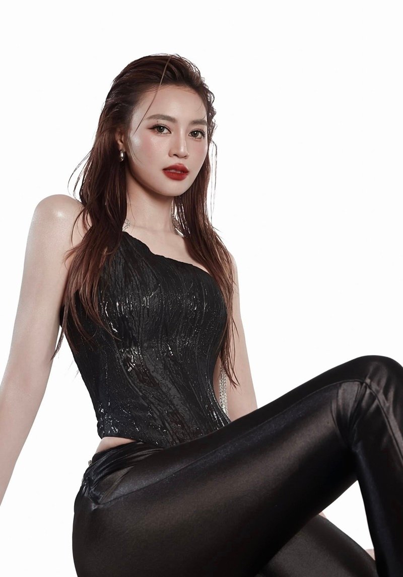 ninh dương lan ngọc sexy​ 39