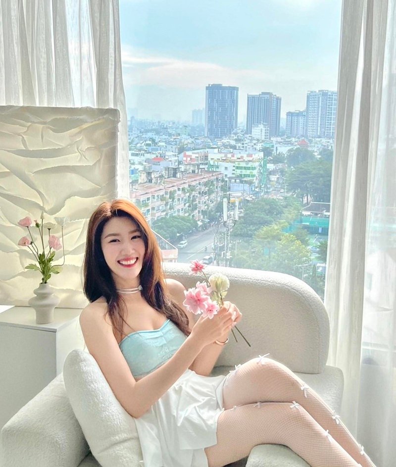 thuý ngân sexy​​ 16