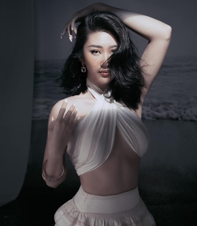 thuý ngân sexy​​ 24