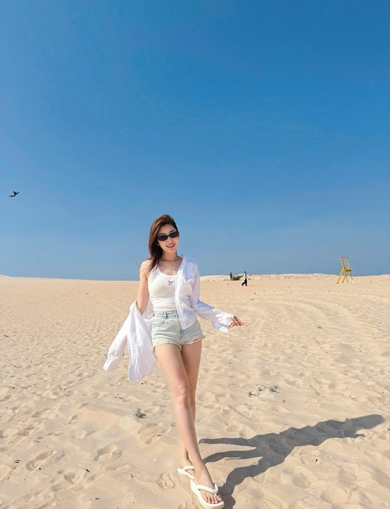 thuý ngân sexy​​ 26