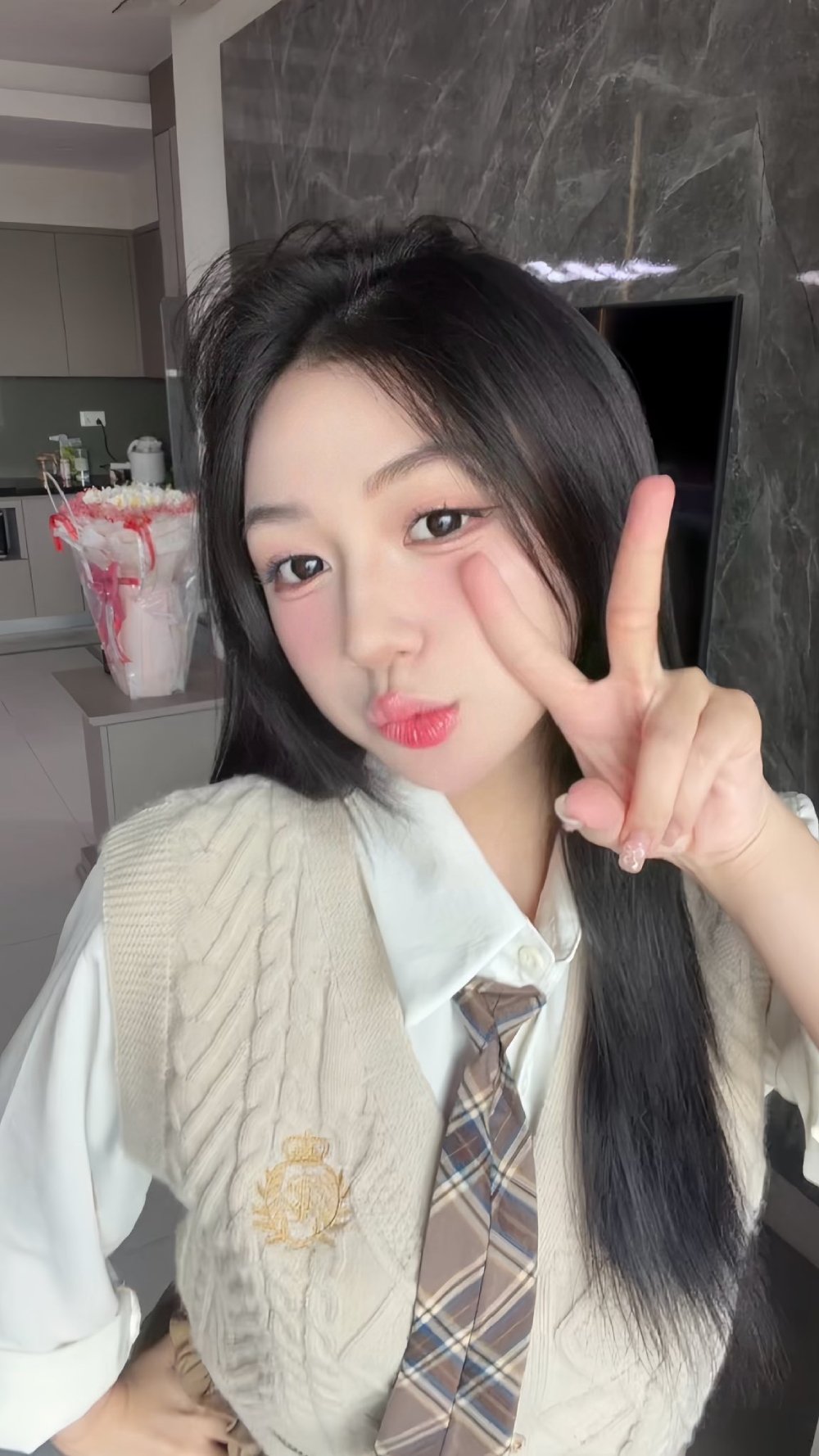 trần hà linh bikini 17