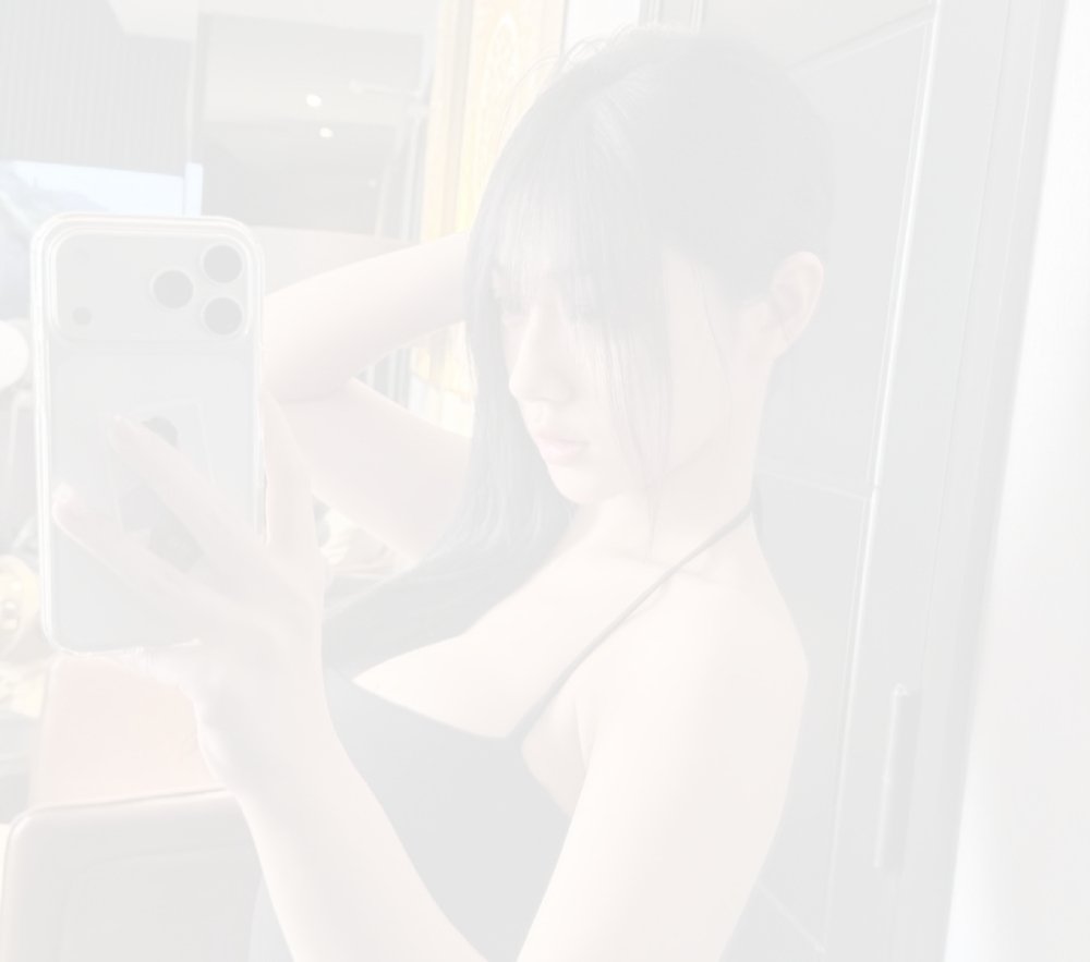 trần hà linh bikini 23