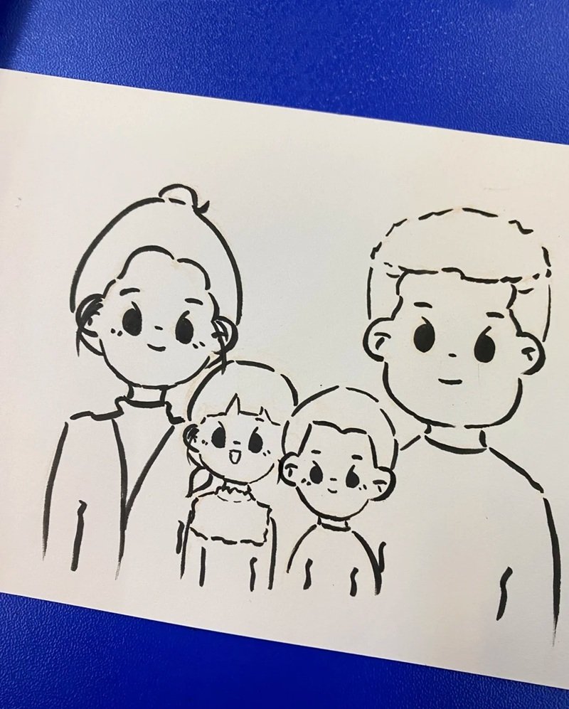 tranh vẽ gia đình người đơn giản 38