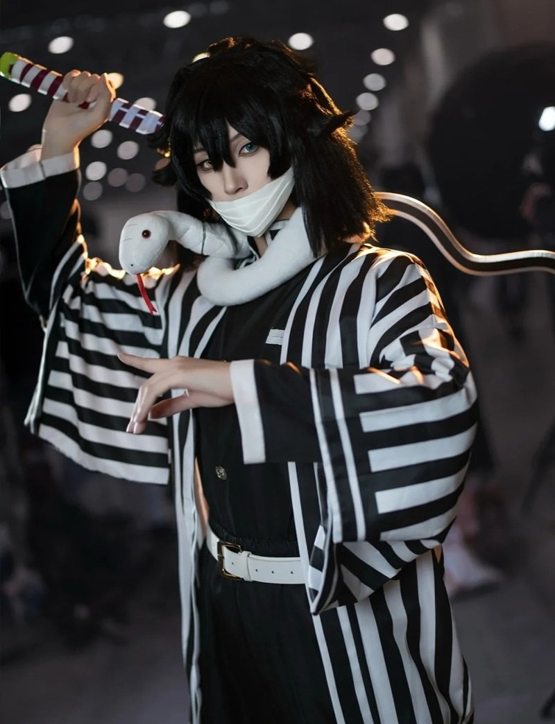 Ảnh cosplay Obanai 17