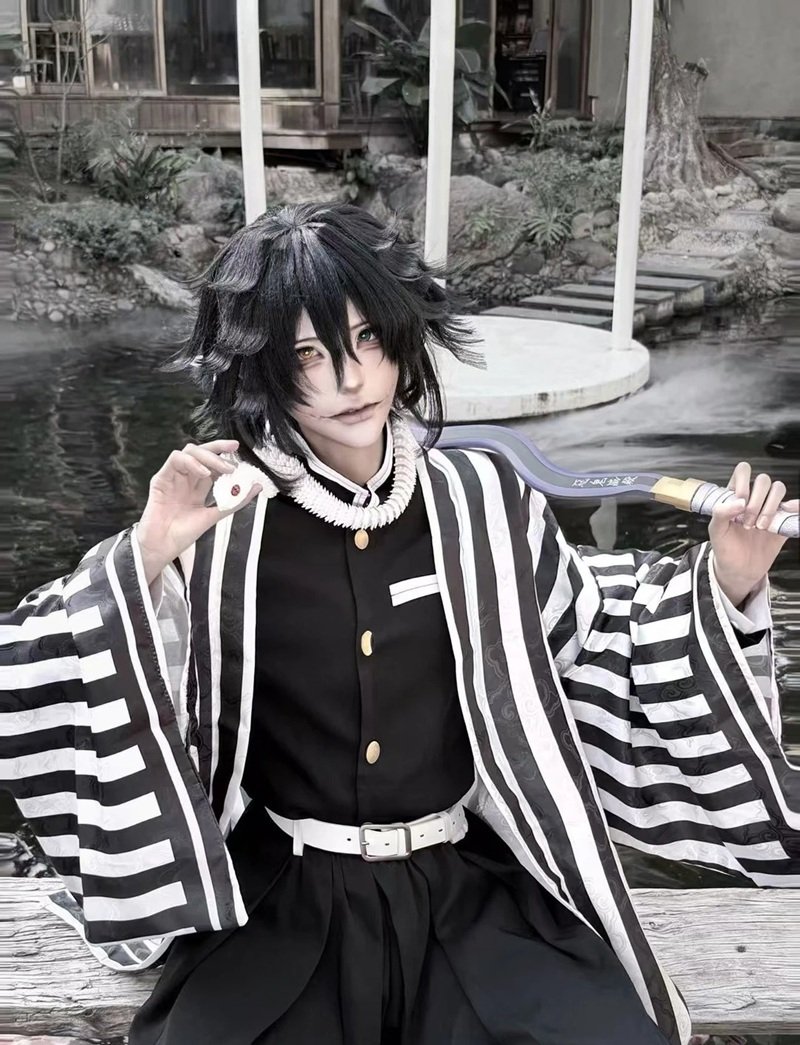 Ảnh cosplay Obanai 22