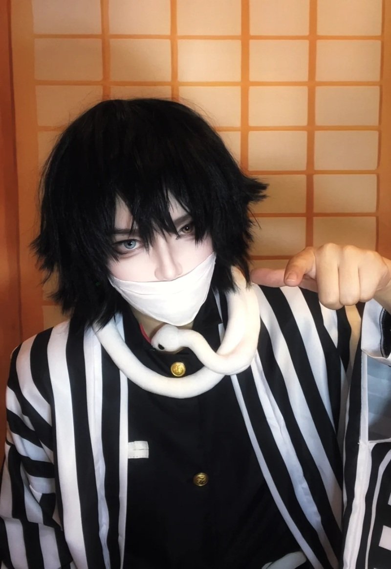 Ảnh cosplay Obanai 30