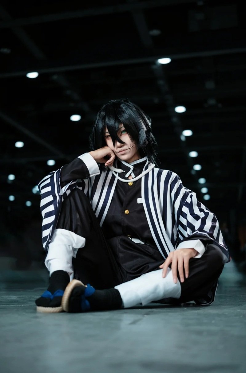 Ảnh cosplay Obanai 38