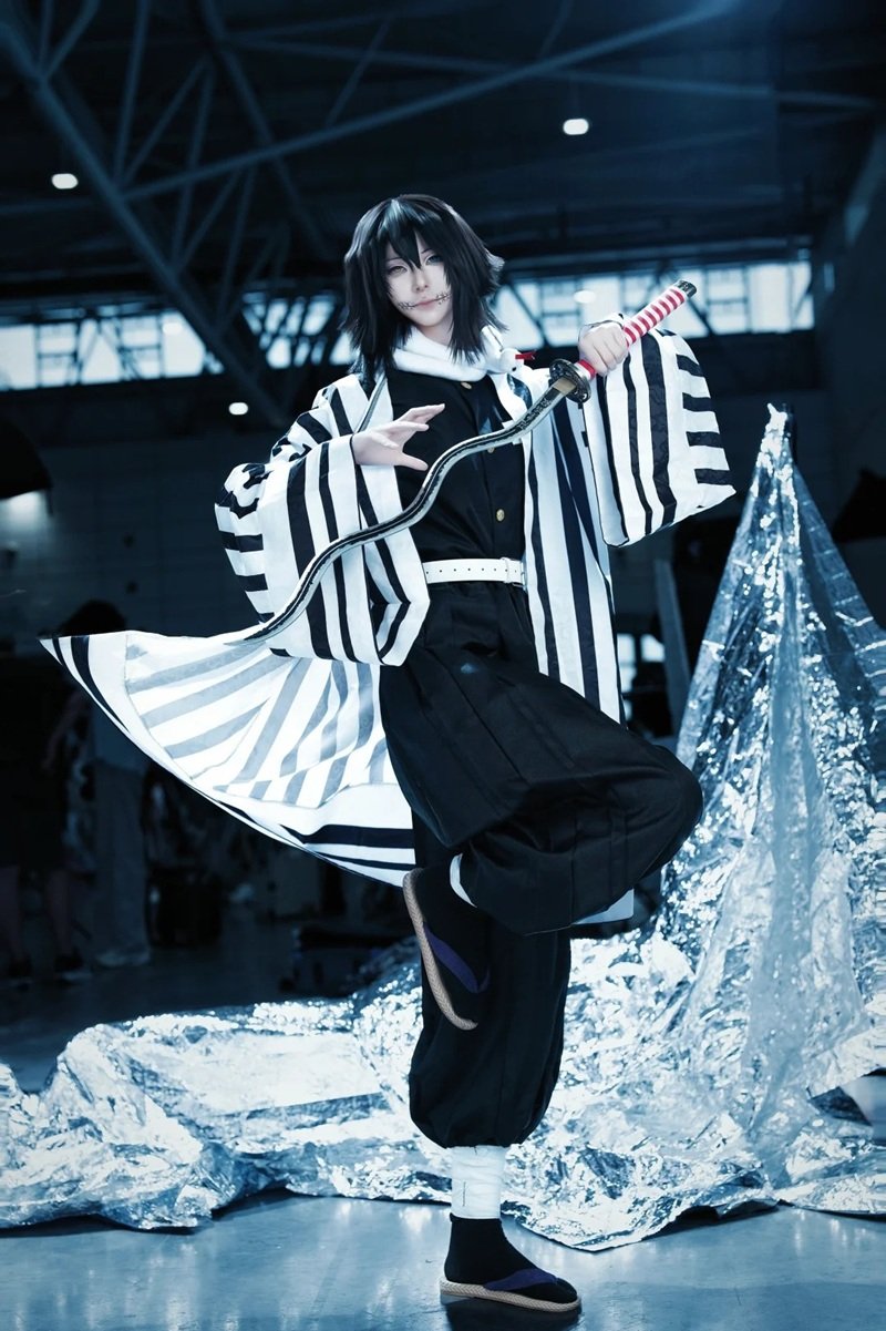 Ảnh cosplay Obanai 5