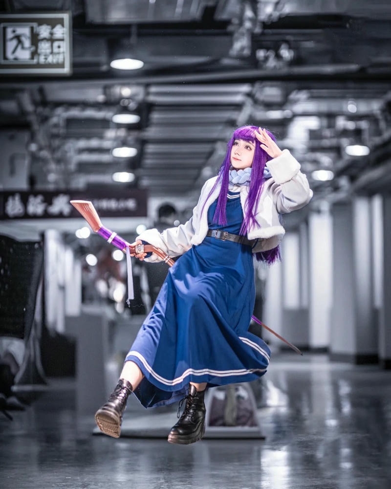 Cosplay Fern kiểu Ero sáng tạo cân đối sắc sảo