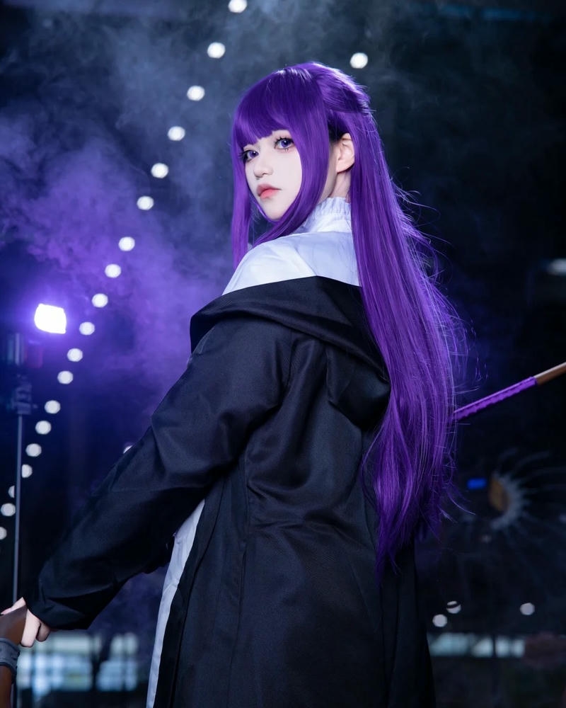 Ero Cosplay Fern sắc nét hấp dẫn sống động