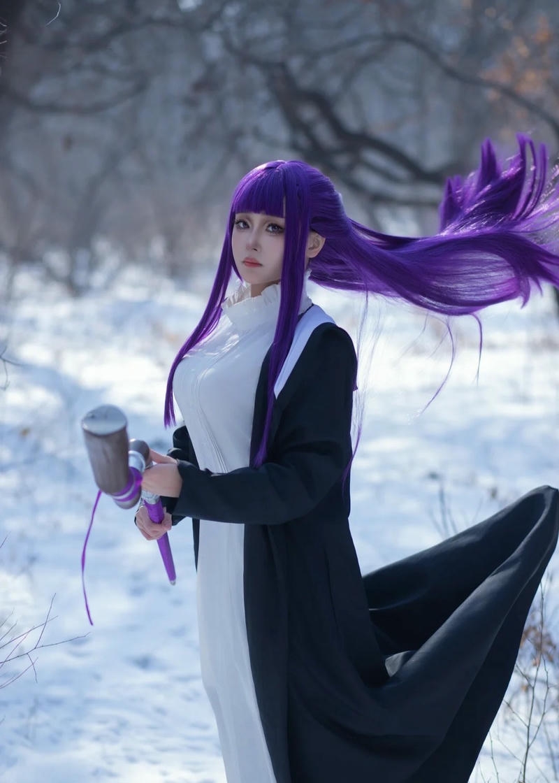 Fern Cosplay Ero cân đối độc đáo hài hòa