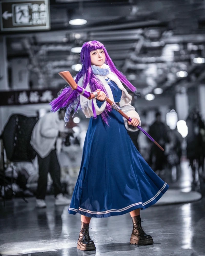 Fern Ero Cosplay hoàn hảo lung linh bắt mắt