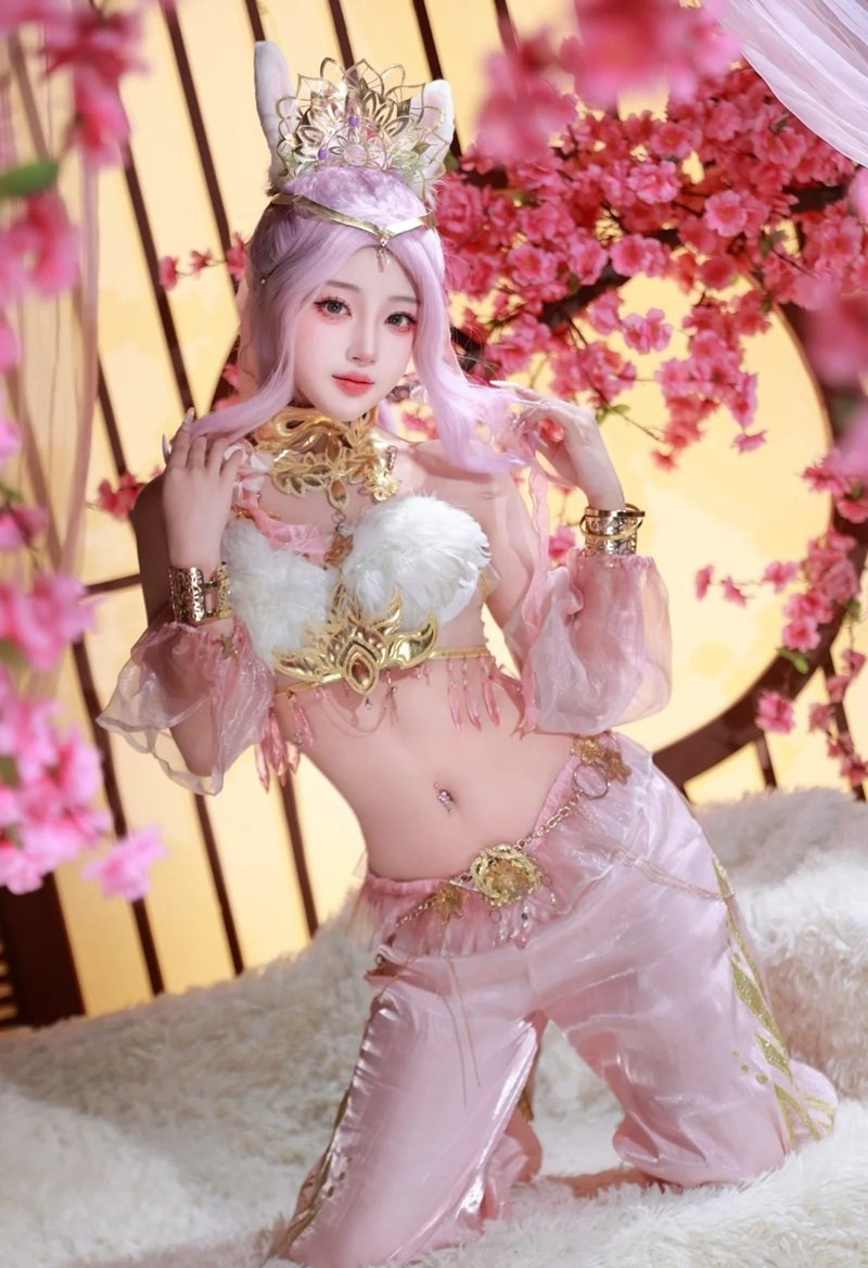 Gái xinh cosplay sexy 12