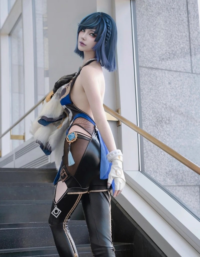 Gái xinh cosplay sexy 19