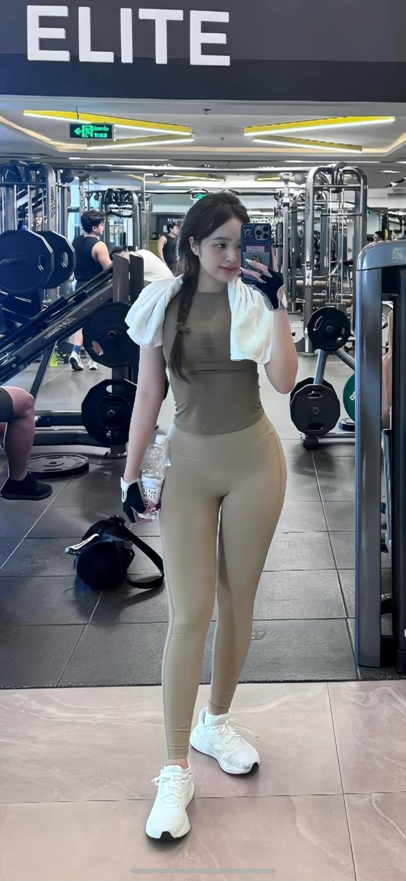 Hot girl Lê Phương Anh 29