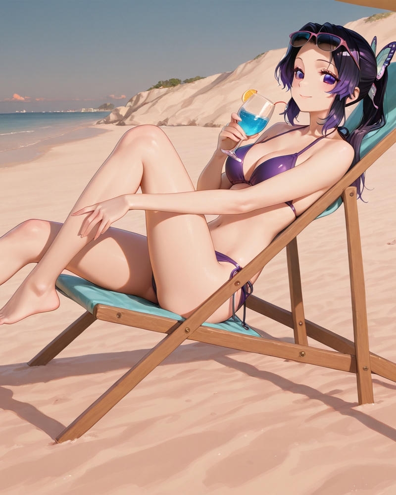 Shinobu sexy với ánh mắt cuốn hút và nụ cười duyên dáng