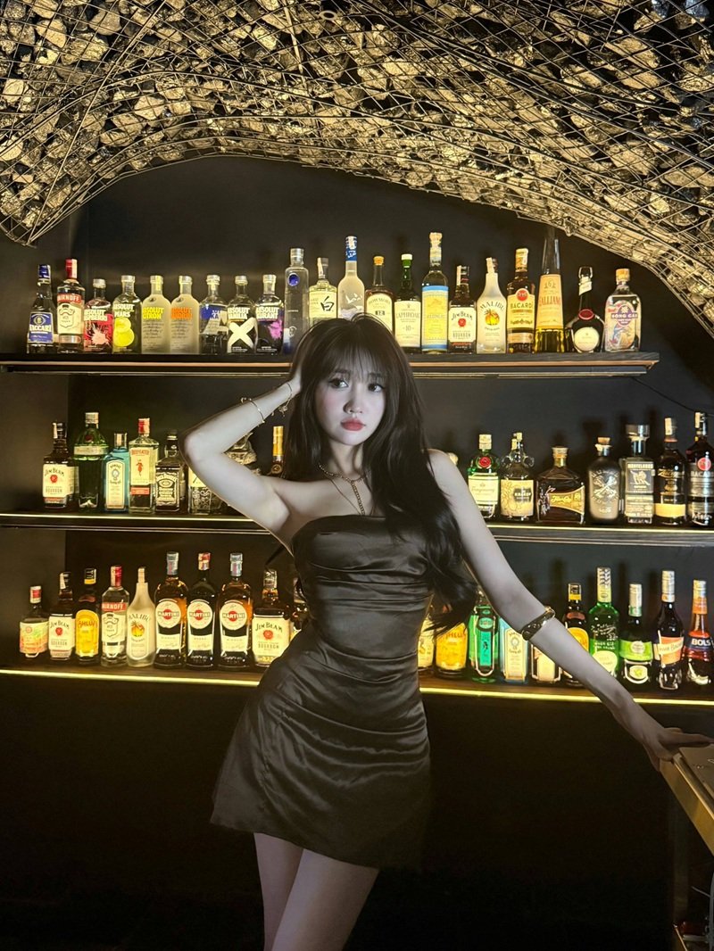 Tiktoker Vũ Thị Khánh Huyền 29