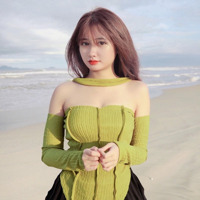 Tiktoker Vũ Thị Khánh Huyền 8