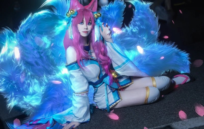 ahri cosplay 18