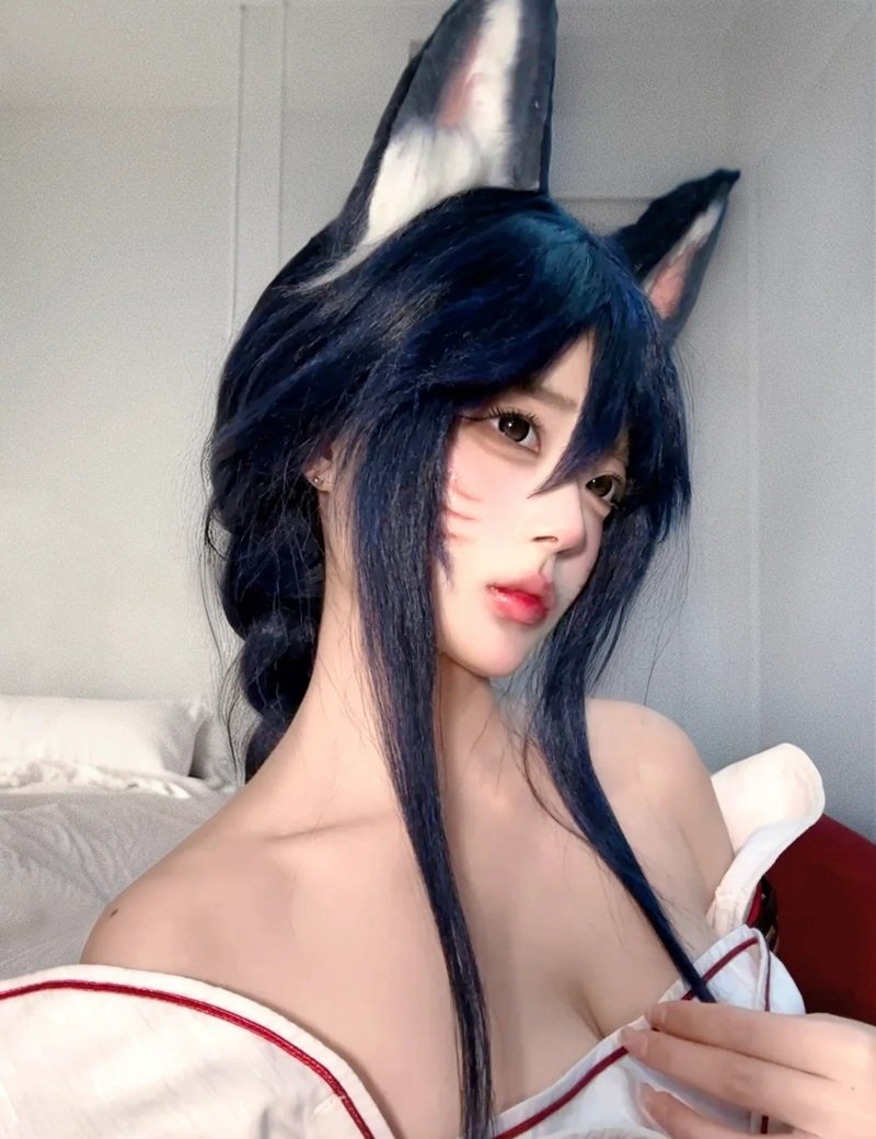 ahri cosplay 34