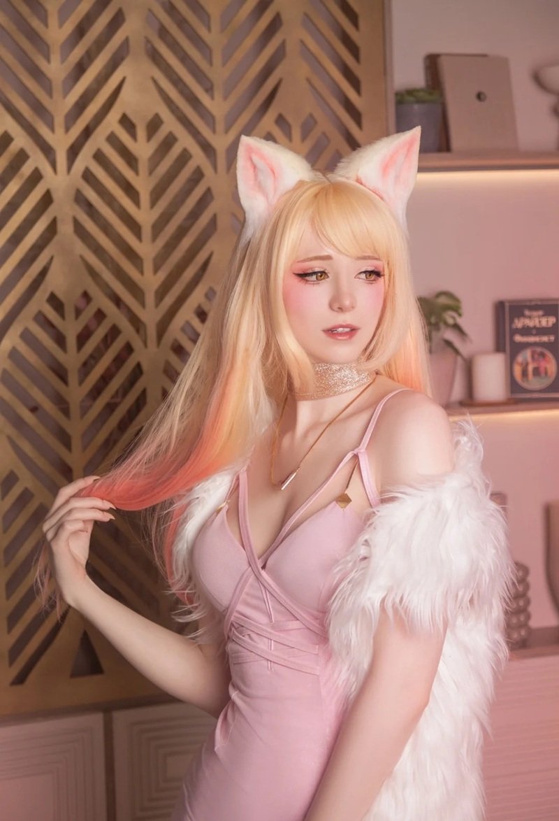 ahri cosplay 35