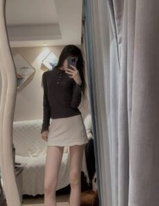 Top 50+ ảnh gái xinh che mặt bằng điện thoại cá tính, cực ngầu