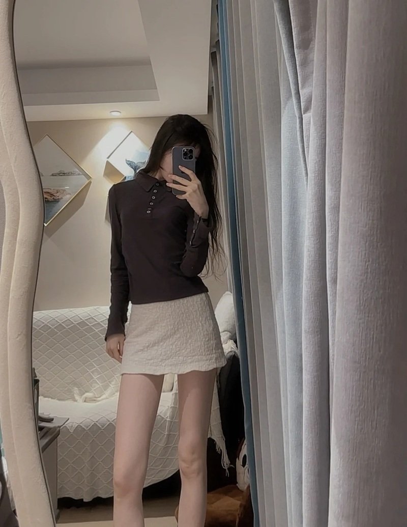 ảnh gái xinh che mặt bằng điện thoại 16