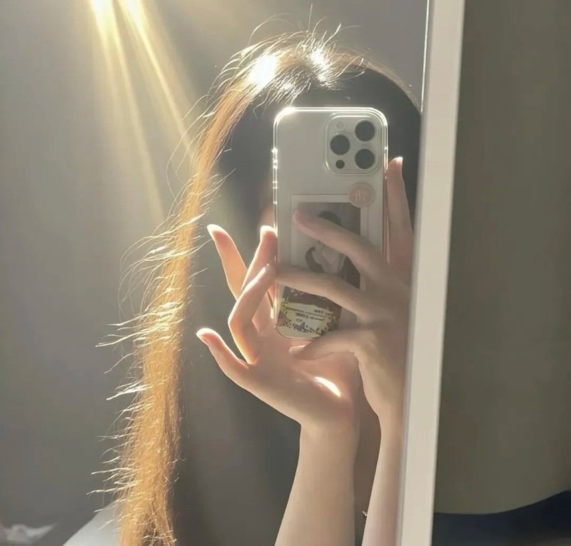 ảnh gái xinh che mặt bằng điện thoại 29