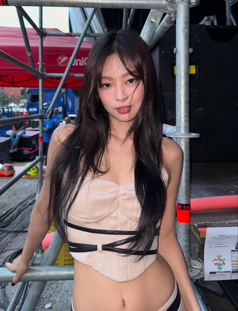 black pink bikini​ 13