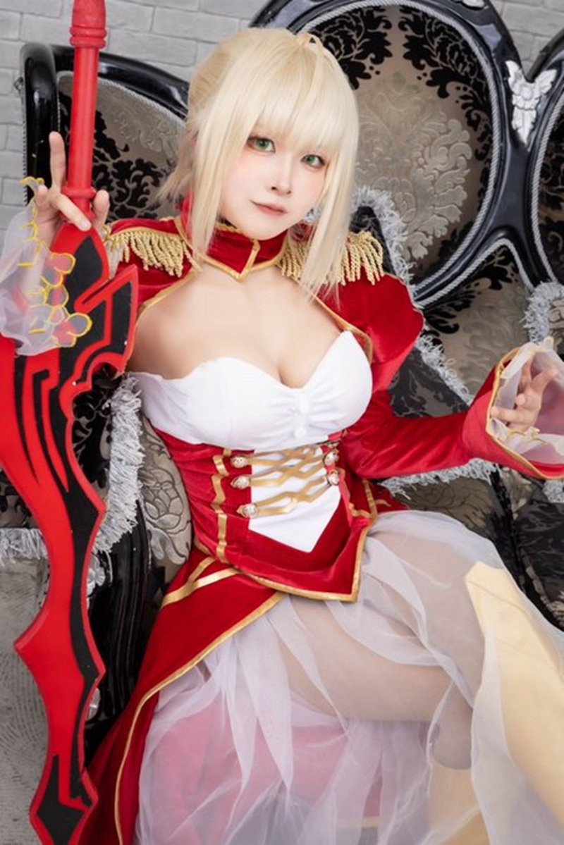 cosplay bỏng mắt 35