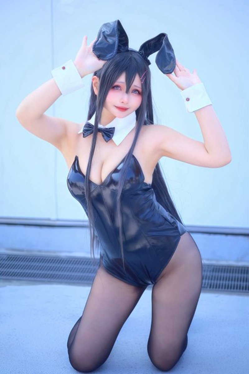 cosplay bỏng mắt 36