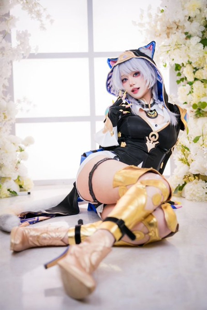 cosplay bỏng mắt 38