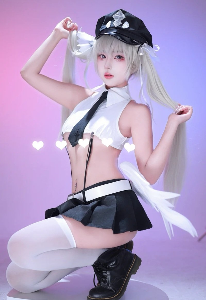 cosplay cảnh sát 28