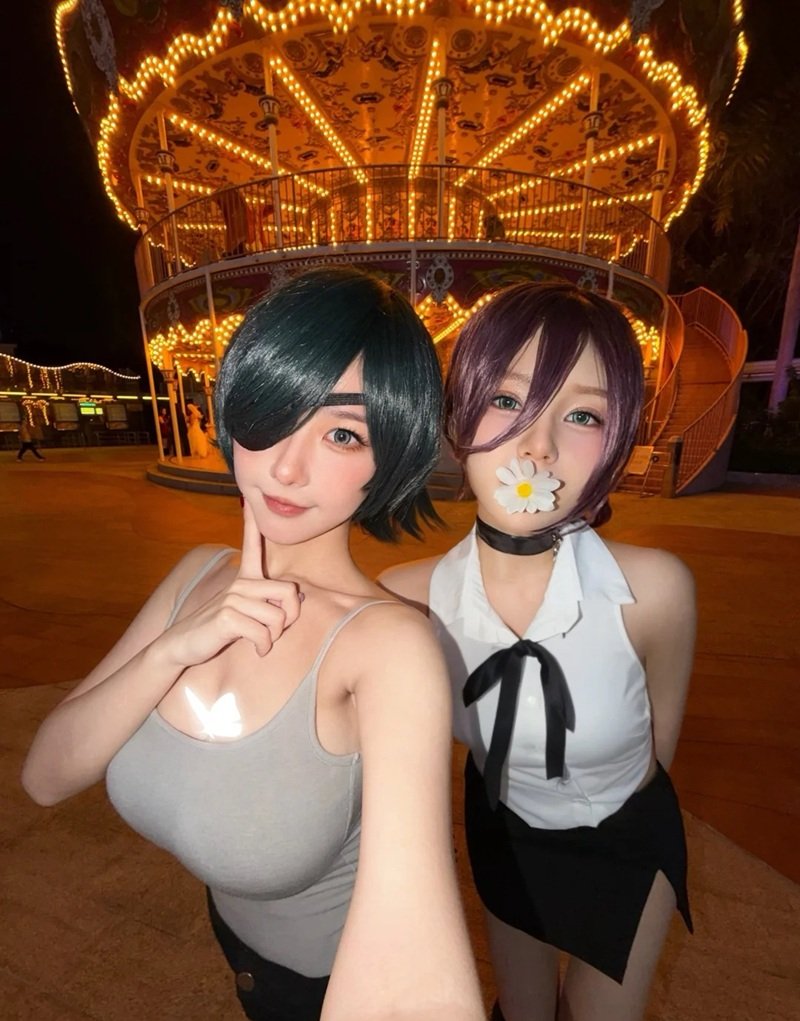 cosplay khoe hàng​ 34