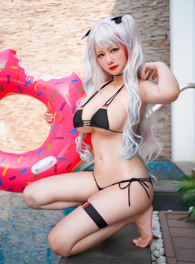 cosplay lộ hàng 2