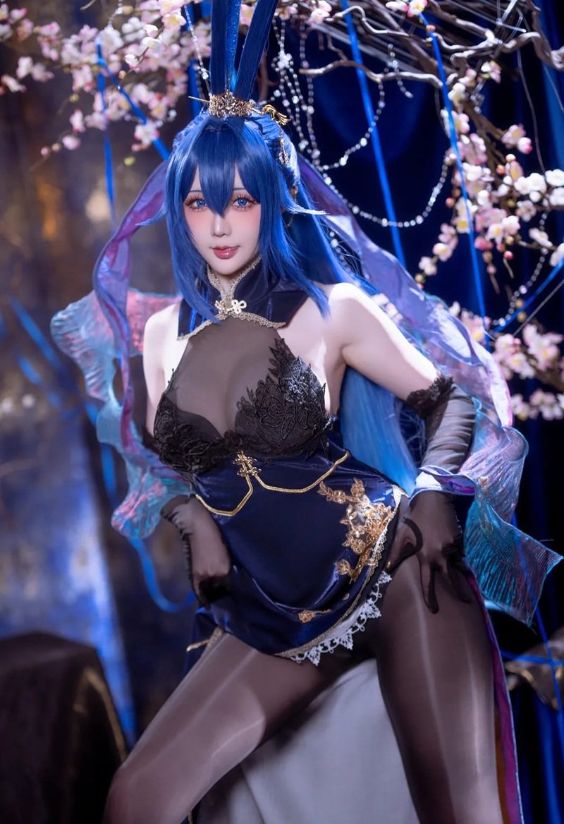 cosplay lộ hàng 21