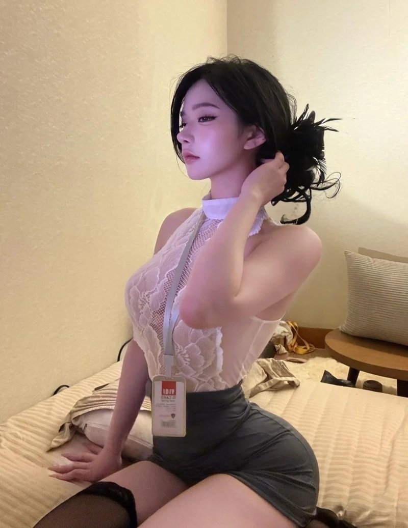 cosplay thư ký 9