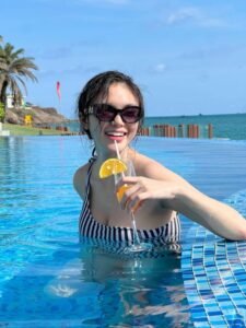 Chiêm ngưỡng 112+ ảnh Nhật Hạ 2005 quyến rũ nhất
