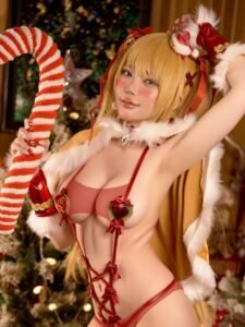 “Nổi Da Gà” Với Bộ Ảnh Zinie Quỳnh Cosplay Đẹp Đến Từng Centimet