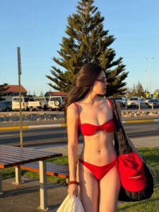 Tổng hợp  88+ gái xinh mặc bikini nhỏ gây sốt