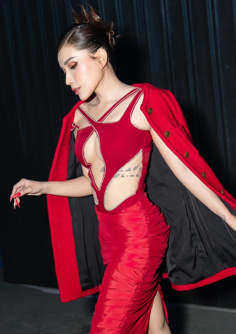 khả như bikini​ 16