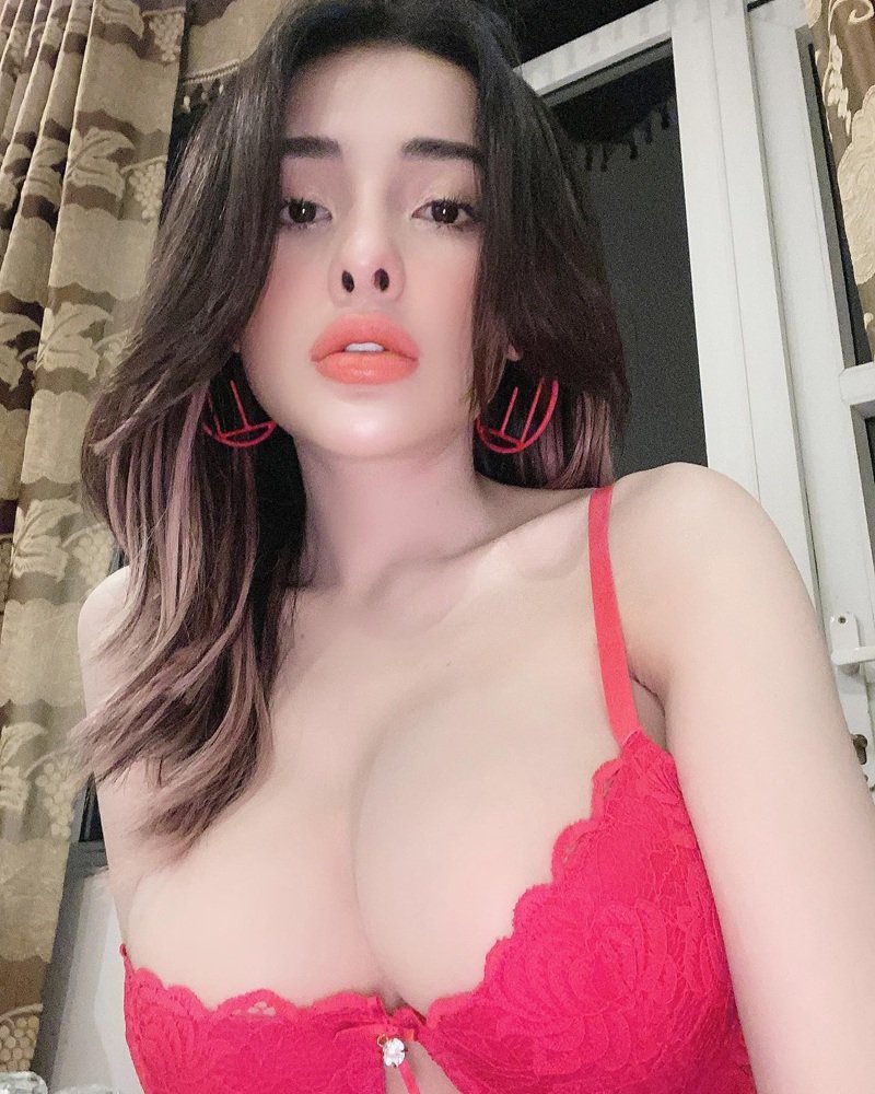 ngân 98 sexy 17