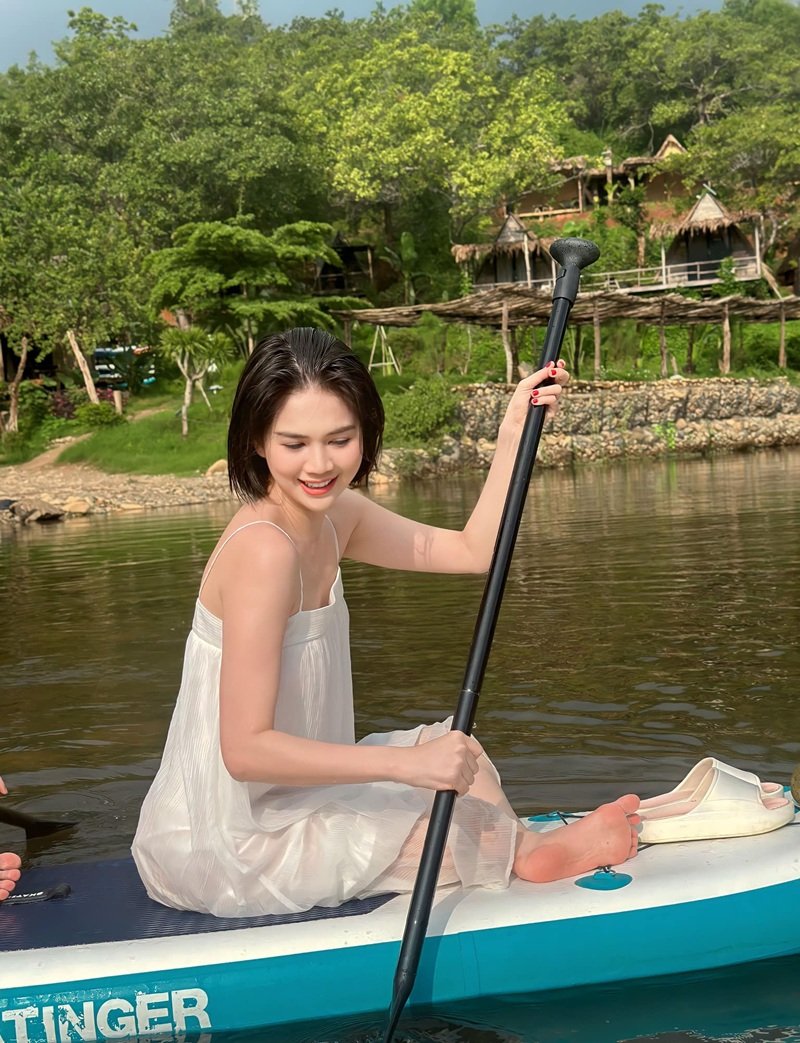 ngọc trinh bikini​ 9