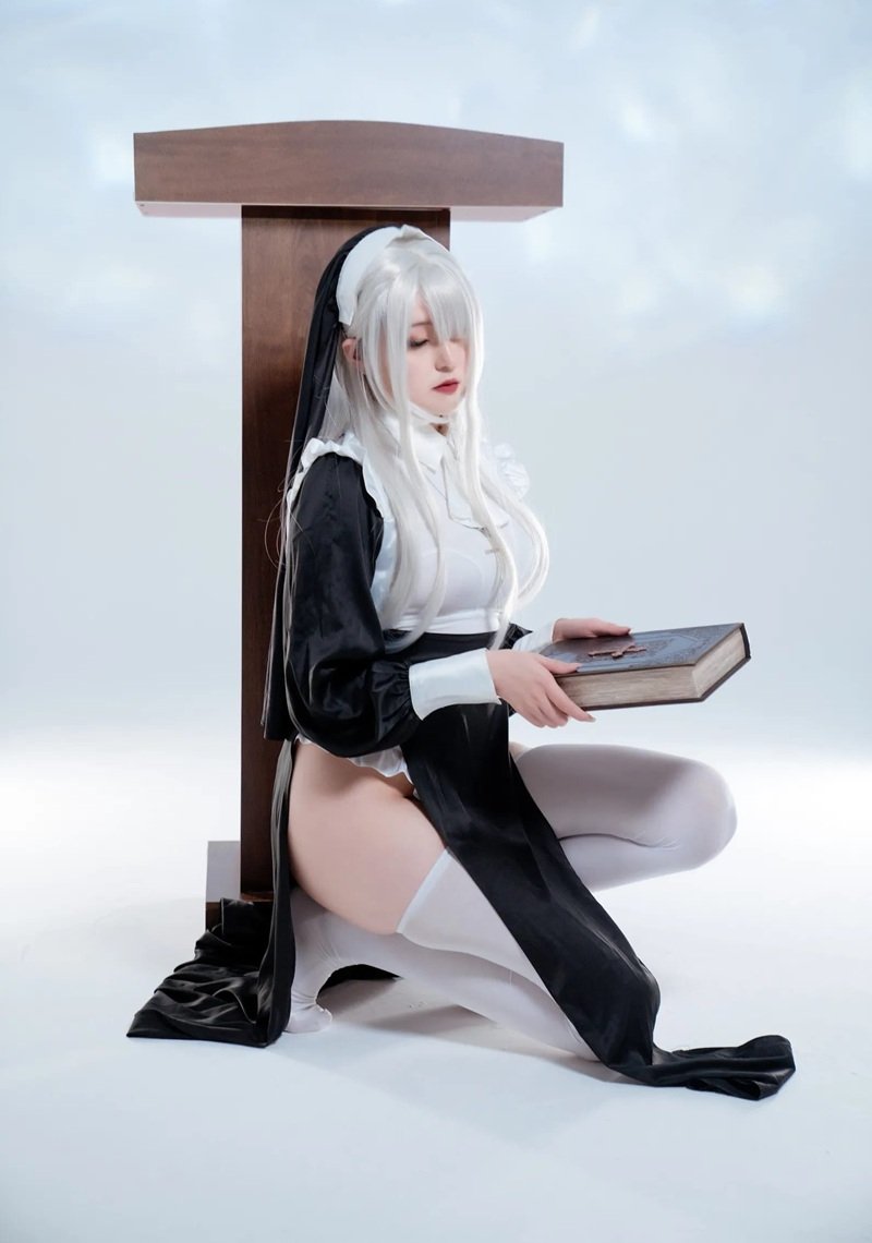 nun cosplay​ 18