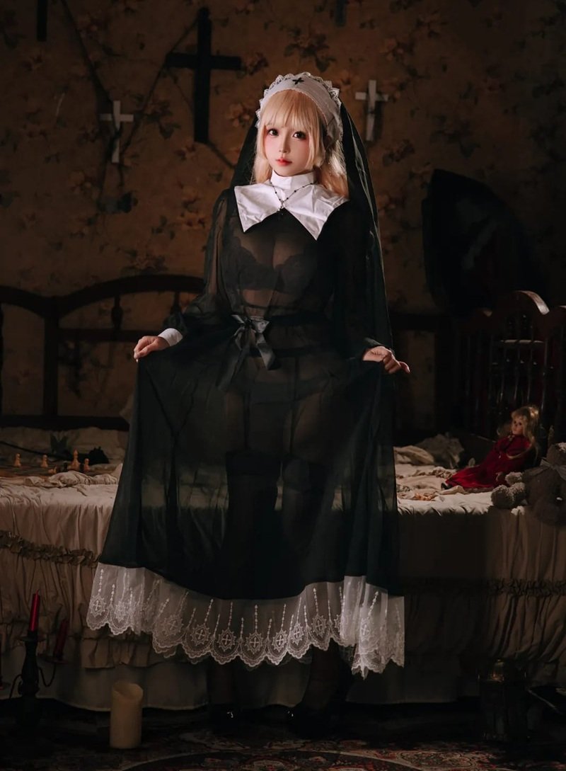 nun cosplay​ 29