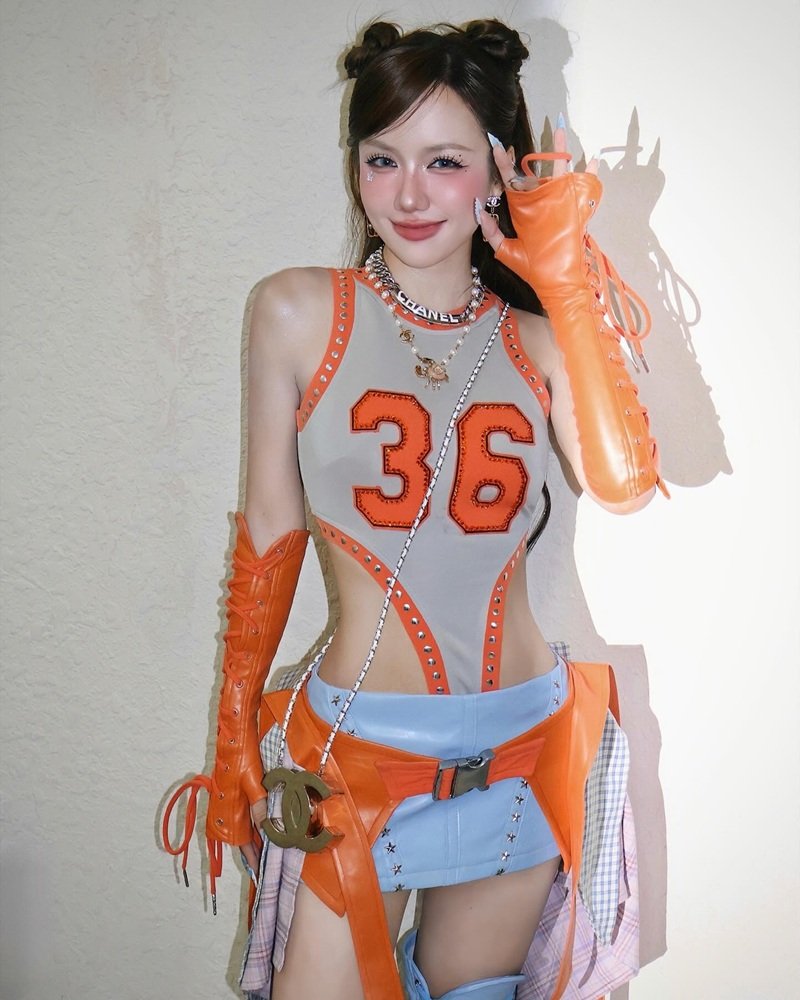 phương ly sexy​ 10