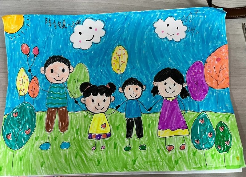 vẽ gia đình mơ ước của em 11