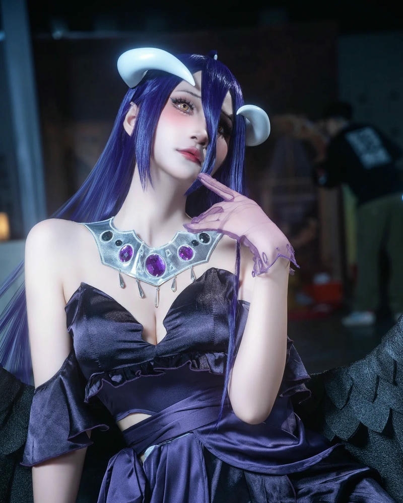 Ảnh ecchi cosplay cân đối sắc sảo độc đáo phong phú