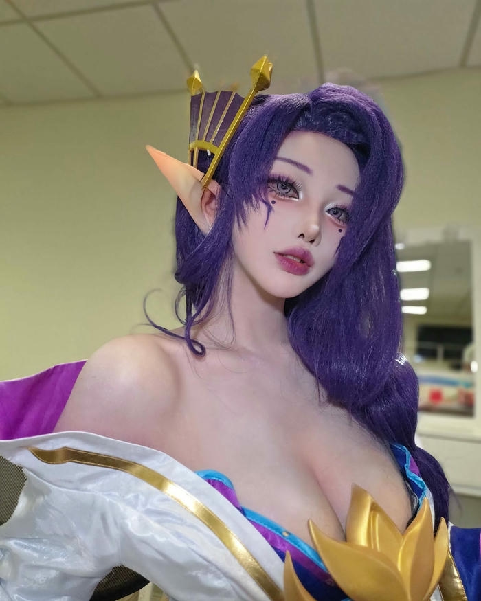 Ảnh sexy anime cosplay với vẻ đẹp nóng bỏng hoàn hảo